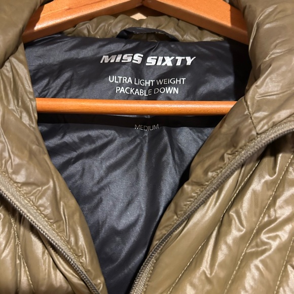 Miss sixty puffy light weight puffer jacket - Picture 2 of 3